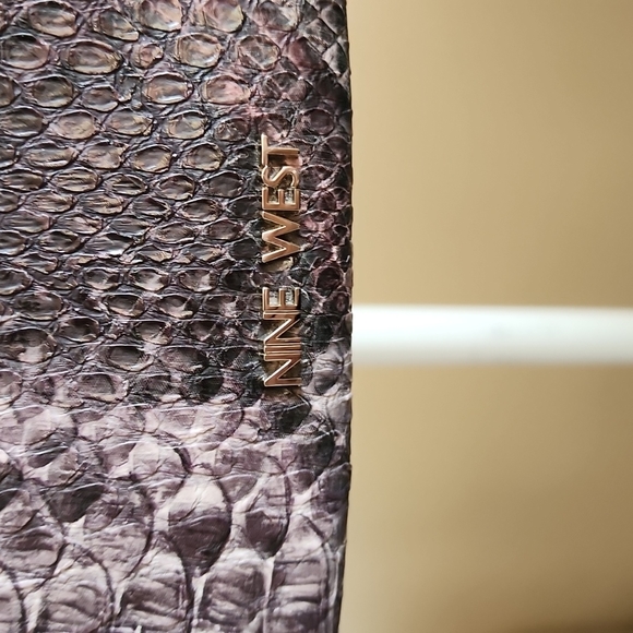 Nine West Crossbody - Picture 3 of 8